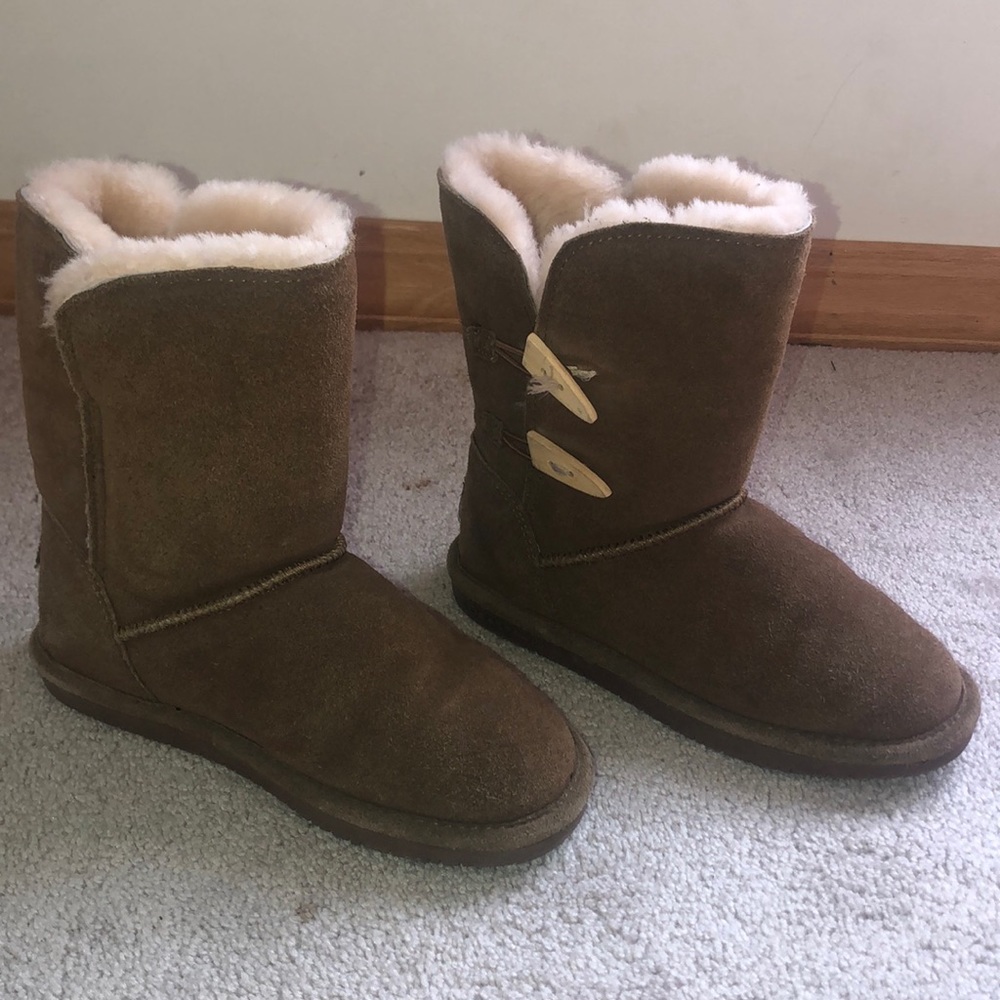 Bearpaw boots